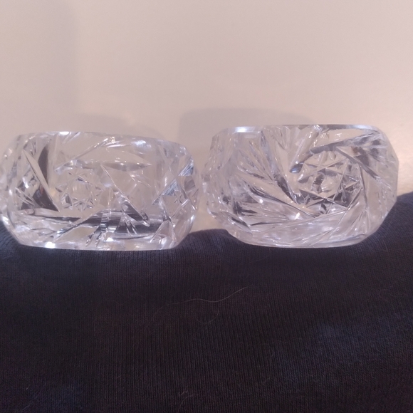 Variation on Pinwheel & Pinwheel Salt Cellars - Picture 5 of 10